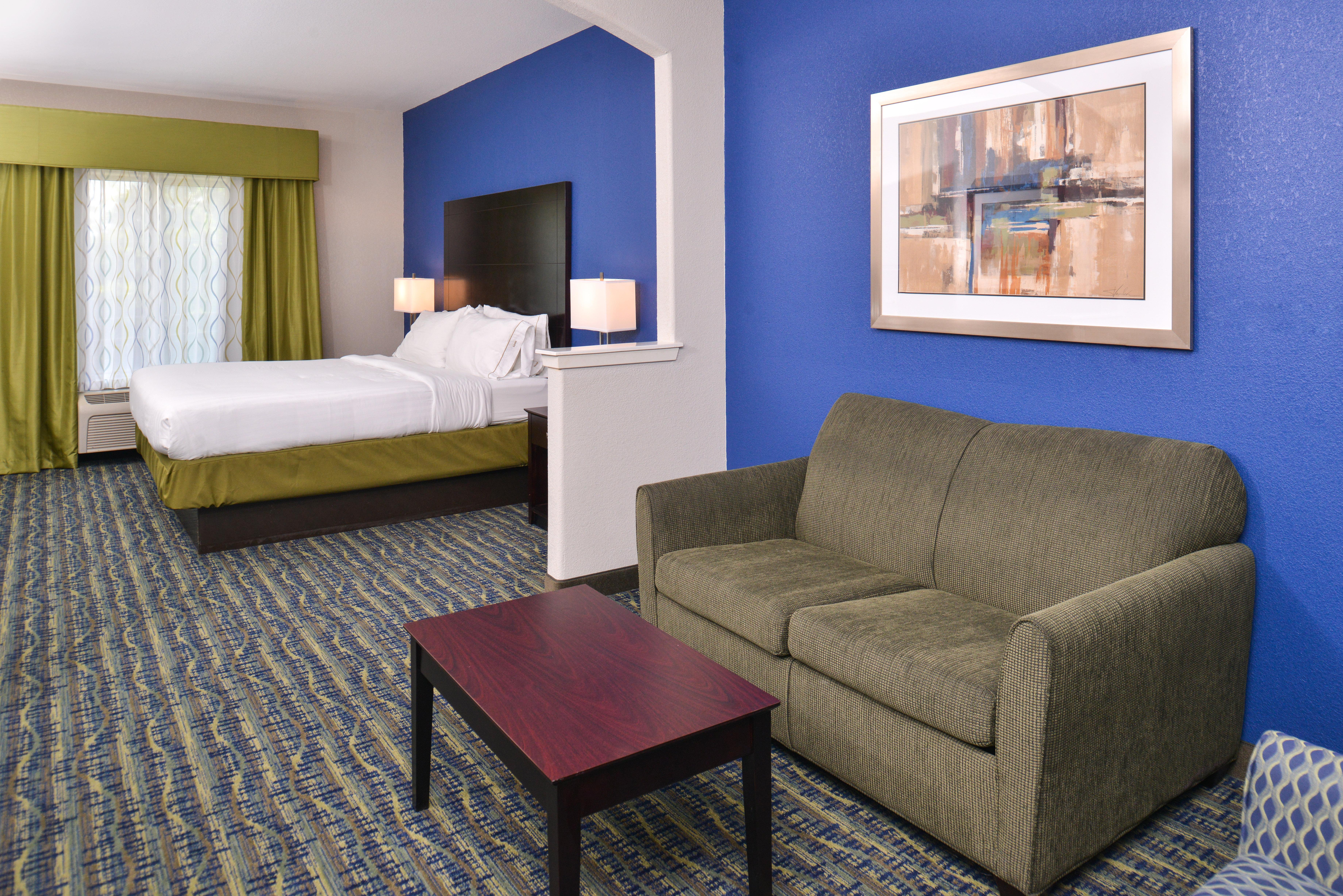 Holiday Inn Express & Suites San Antonio South Eksteriør billede