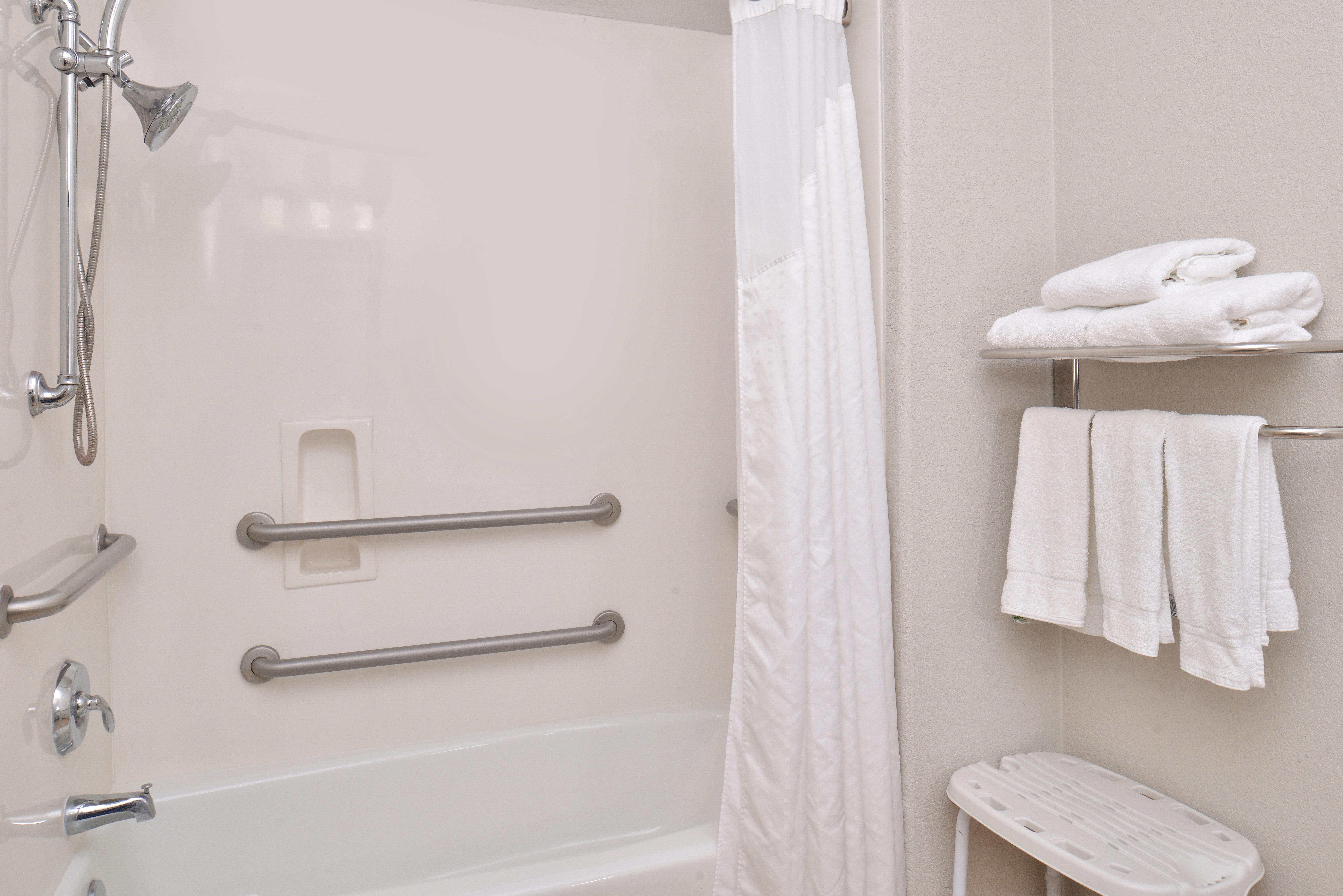 Holiday Inn Express & Suites San Antonio South Eksteriør billede