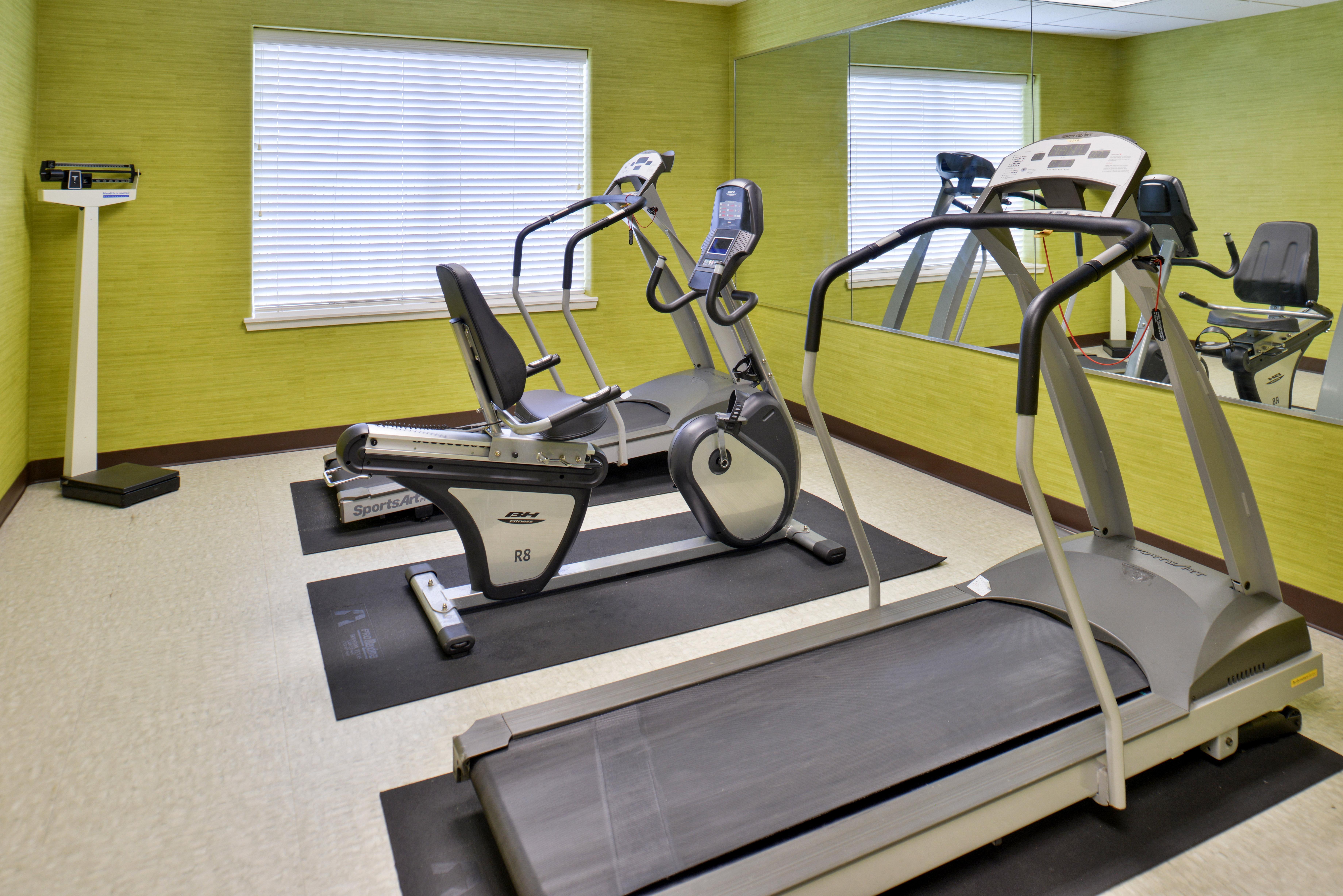 Holiday Inn Express & Suites San Antonio South Eksteriør billede