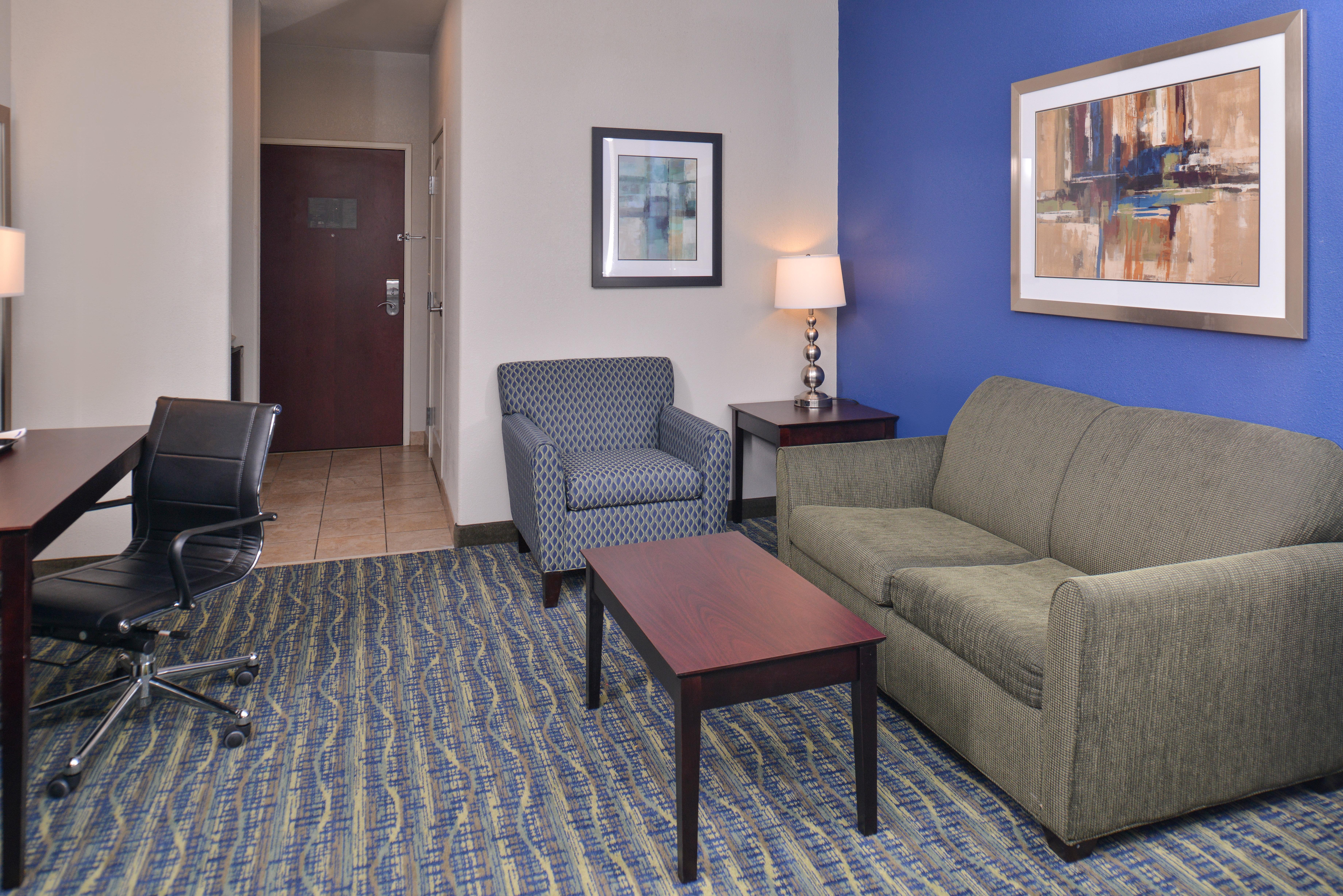 Holiday Inn Express & Suites San Antonio South Eksteriør billede
